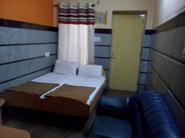 Rathna Mahal By WB Inn