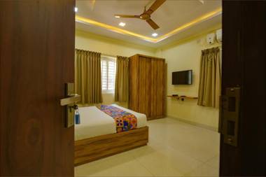 FabHotel Purple Suites Inn