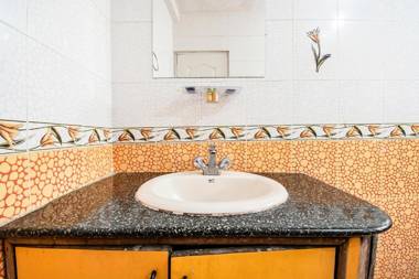 FabExpress Oriental Suites BTM Layout