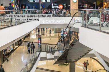 OYO 7897 Status Suites