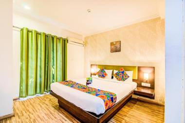 FabHotel Park Inn Indiranagar - Fully Vaccinated Staff