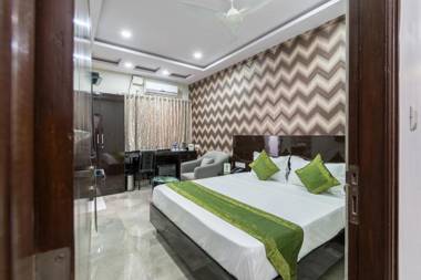 Treebo Trend Greenwood Premier Suites Old Airport Road