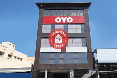 OYO Flagship 29293 Athithi Comforts