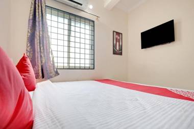 OYO Flagship 29293 Athithi Comforts