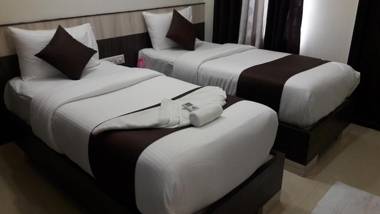 Hotel Omicron 1 BHK Studio room