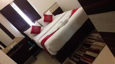 Hotel Omicron 1 BHK Studio room