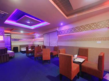 OYO 10218 Hotel Berry's