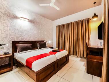 Collection O 30067 Hotel Palmtree