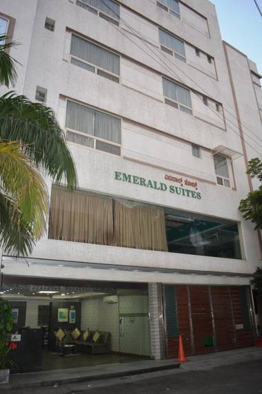 Emerald Suites by Kallate