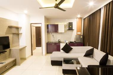 The Porch Inn Hotel/Service Apartments