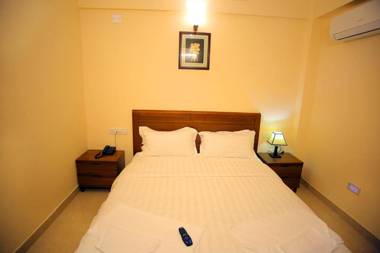 The Lounge Business Hotel