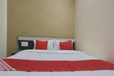 OYO 24259 Hotel Blue Inn