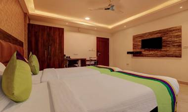 Treebo Trend Ample Transit