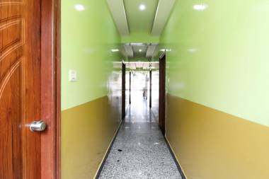 OYO 2318 Hotel Palm Emirates