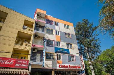 OYO 2318 Hotel Palm Emirates