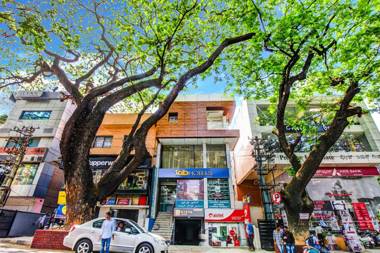FabHotel Vista Suites Bangalore East Railway Station