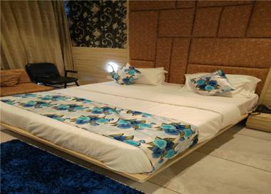 Hotel Lotus Villa