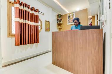 OYO 43984 Sri Radha Krishna Nilaya