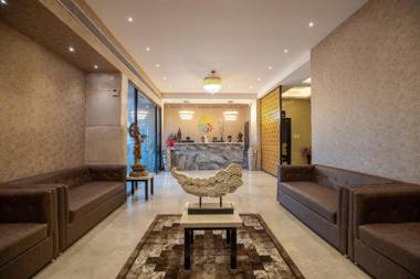 Grand Seasons -The Business Hotel