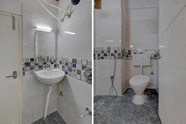 OYO 44035 Compact Studio KR Puram