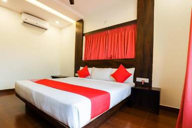 Capital O 62579 Royal Wood Premier