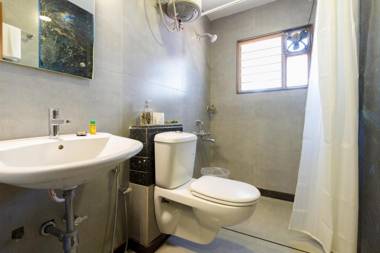 Deluxe AC Room in 3BHK Corporate service Aparment Manyata Tech Park