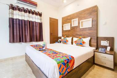 FabHotel Corporate Crown II