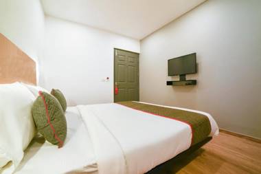 OYO Townhouse 364 Richmond Road