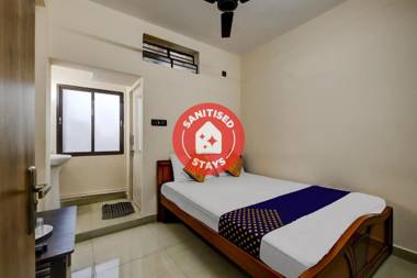 SPOT ON 73621 Srinivasa Boarding And Lodging