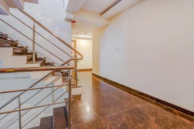 Capital O 73831 Spades Inn