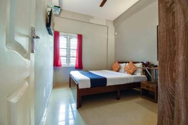 SPOT ON 74779 Gold Inn Palace