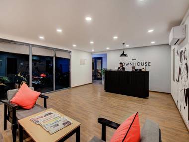 OYO Townhouse 076 Hebbal