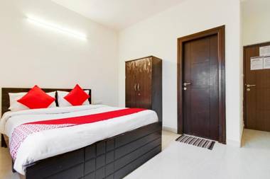 OYO 75843 SM Residency