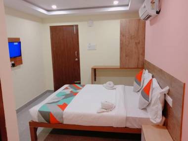 Hotel Housefinch Residency