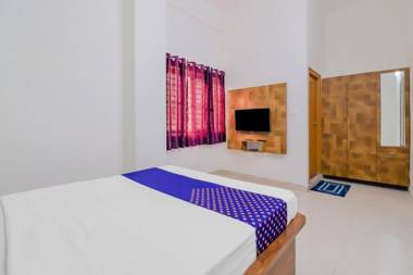 SPOT ON 79555 Vijay Comforts