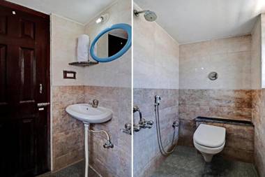 OYO 80458 Blooms Inn