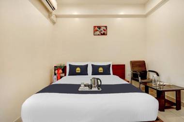 Townhouse OAK Hotel Prime