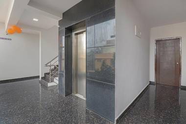 OYO Flagship 81248 Blooms Residency