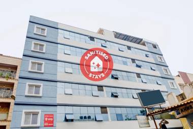 OYO 81833 Hotel Red Rose