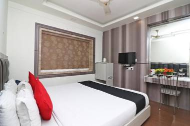 Capital O 19360 Sai Suites Inn