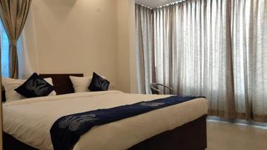 AMULYA FINE DINE RESIDENCY