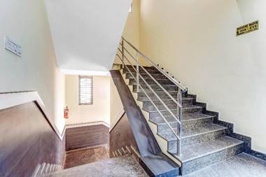 Collection O 83787 Vijaya Lakshmi Residency