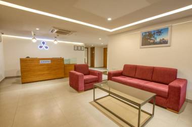 Lilac Hotel 5th Block