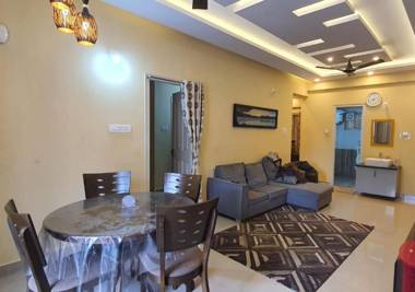 Lovely Fully Furnished 3BHK Flat