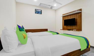 FabHotel Purple Orchid