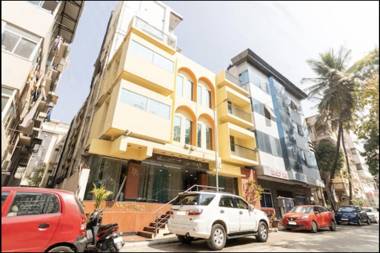 Hotel Pulikeshi