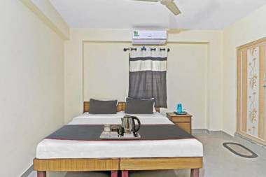 Capital O 88646 Sri Sapthagiri Comforts