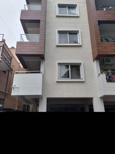 Castle BGR Service Apartments