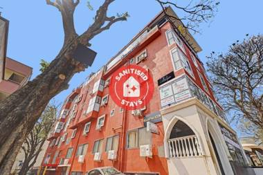 Capital O 88025 BLOOMS STAY INN