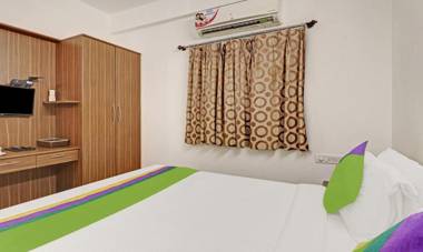 Treebo Trend Trinitywood